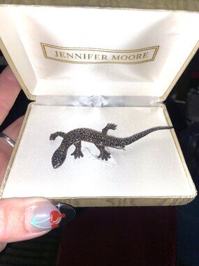 Vintage Jennifer Moore pavé marcasite lizard or gecko brooch